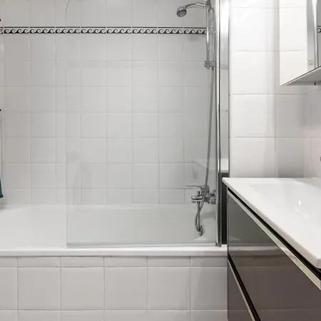 Апартаменти Penthouse Amatista - Sea Views & Sun Terrace In Марбелья