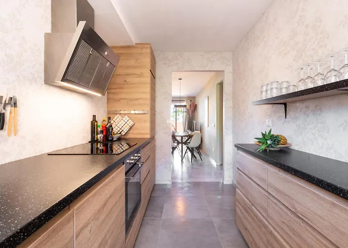 Penthouse Amatista - Sea Views & Sun Terrace In *